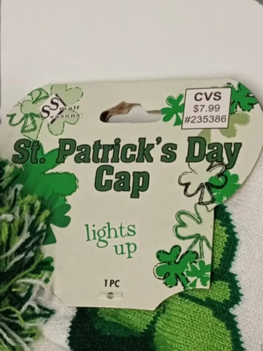 St. Patrick's Day Light Up Scarf & Pom-Pom Beanie Cap Set Shamrock Clover NWT